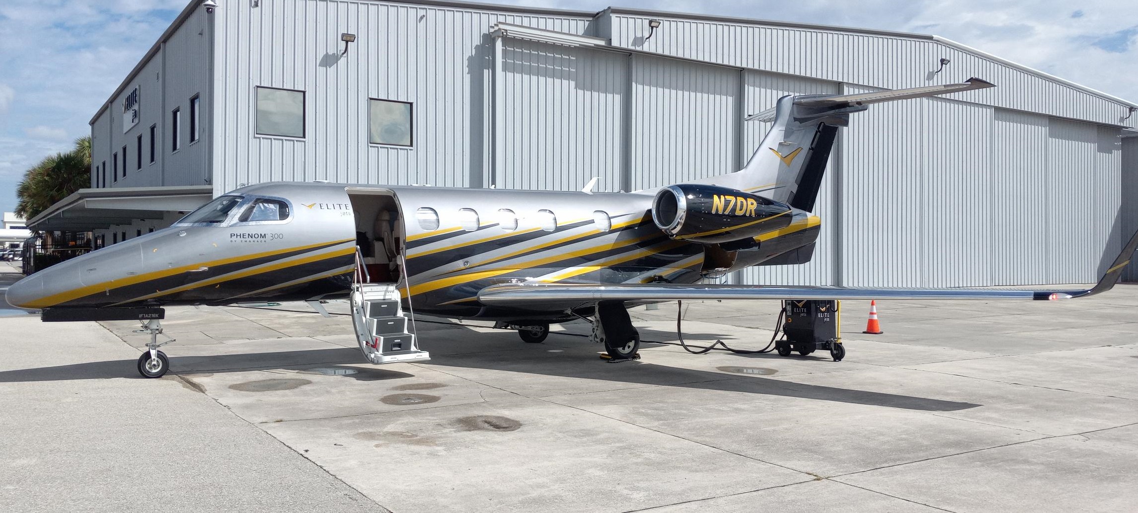 Elite Jets repainting fleet of Embraer jets Elite Jets