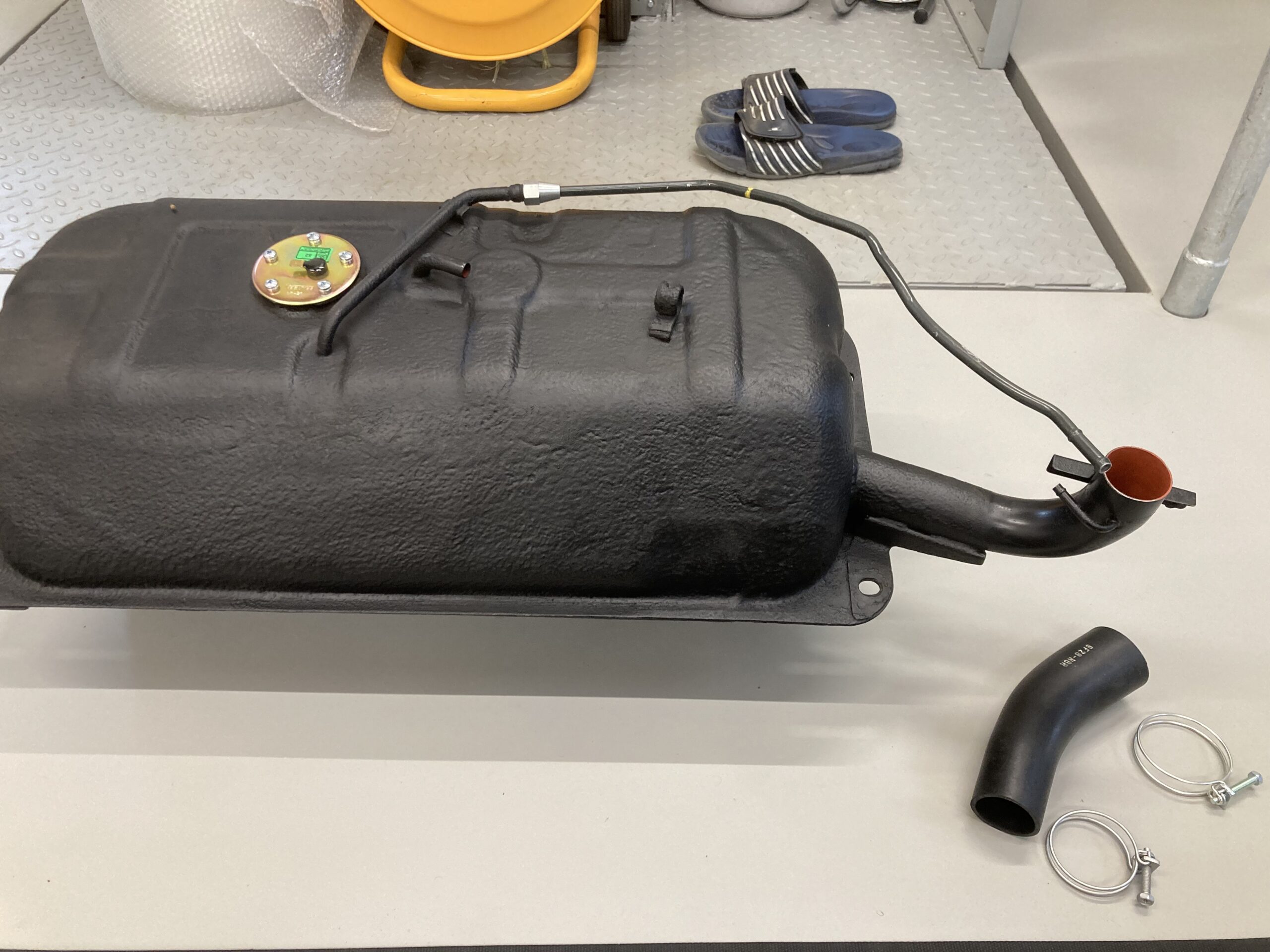 Petrol tank Refurbised better the original (fuel ) TANK O.E.M. ORIGINAL