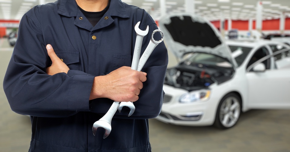 Elk River Tire & Auto shop offers four safety tips!