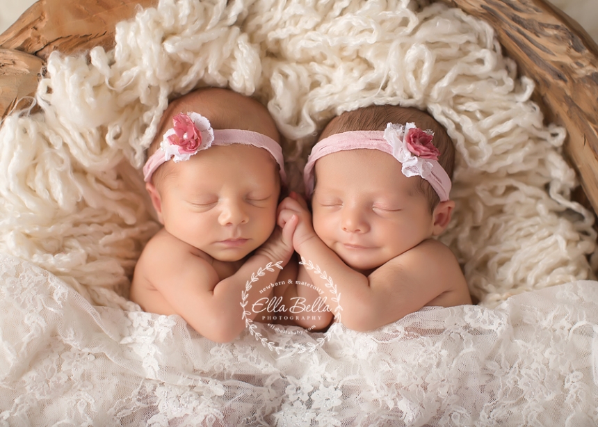 Adorable Twin Girls { Austin Newborn Photographer } Ella Bella