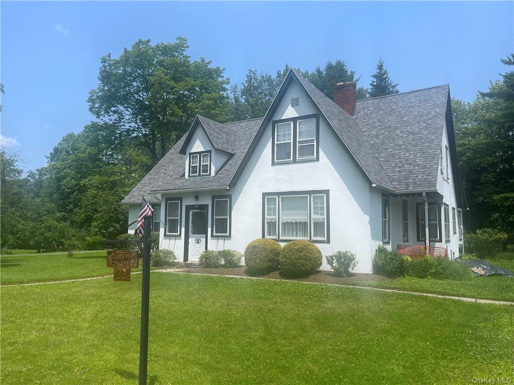 1410 4 Bedroom Cape Cod Elliott & Pomeroy Real Estate
