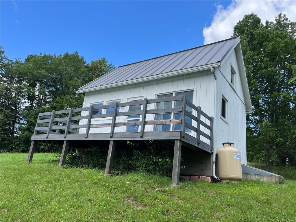 1418 Year Round Studio Cottage Elliott & Pomeroy Real Estate