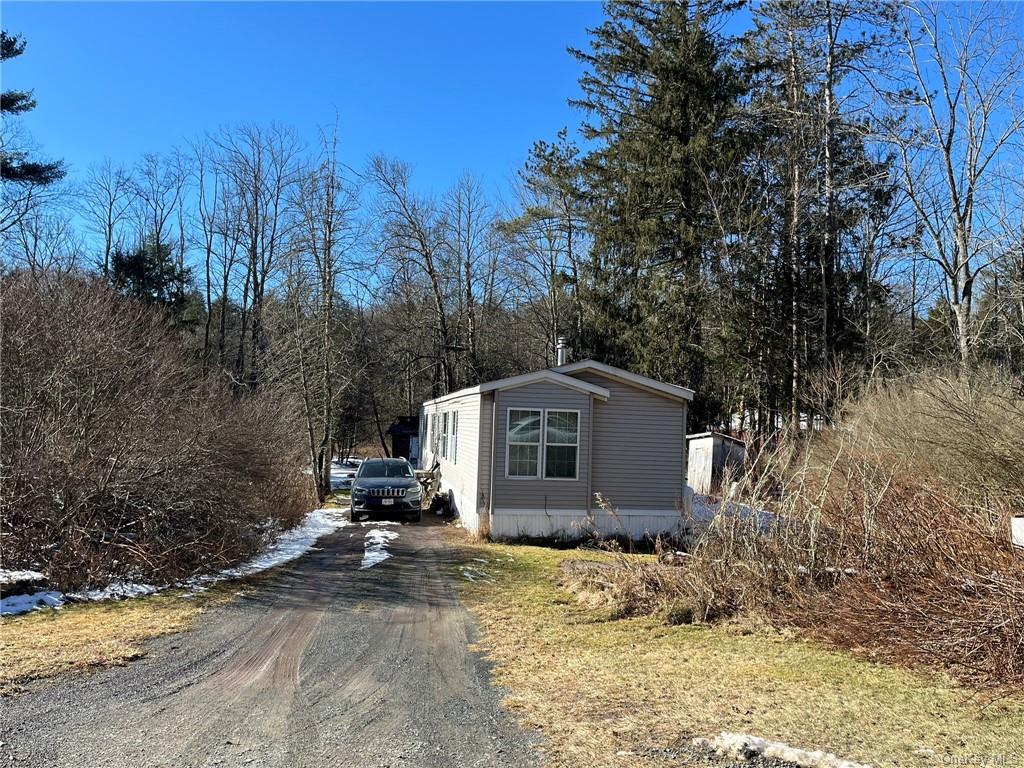 1302 3 Bedroom Single Wide on 12+ acres Elliott & Pomeroy Real Estate