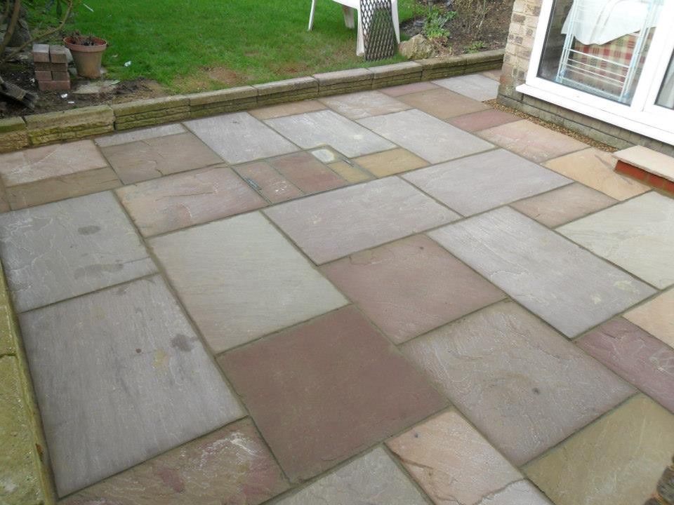 GARDEN CONSTRUCTION SERVICES Elm Fencing