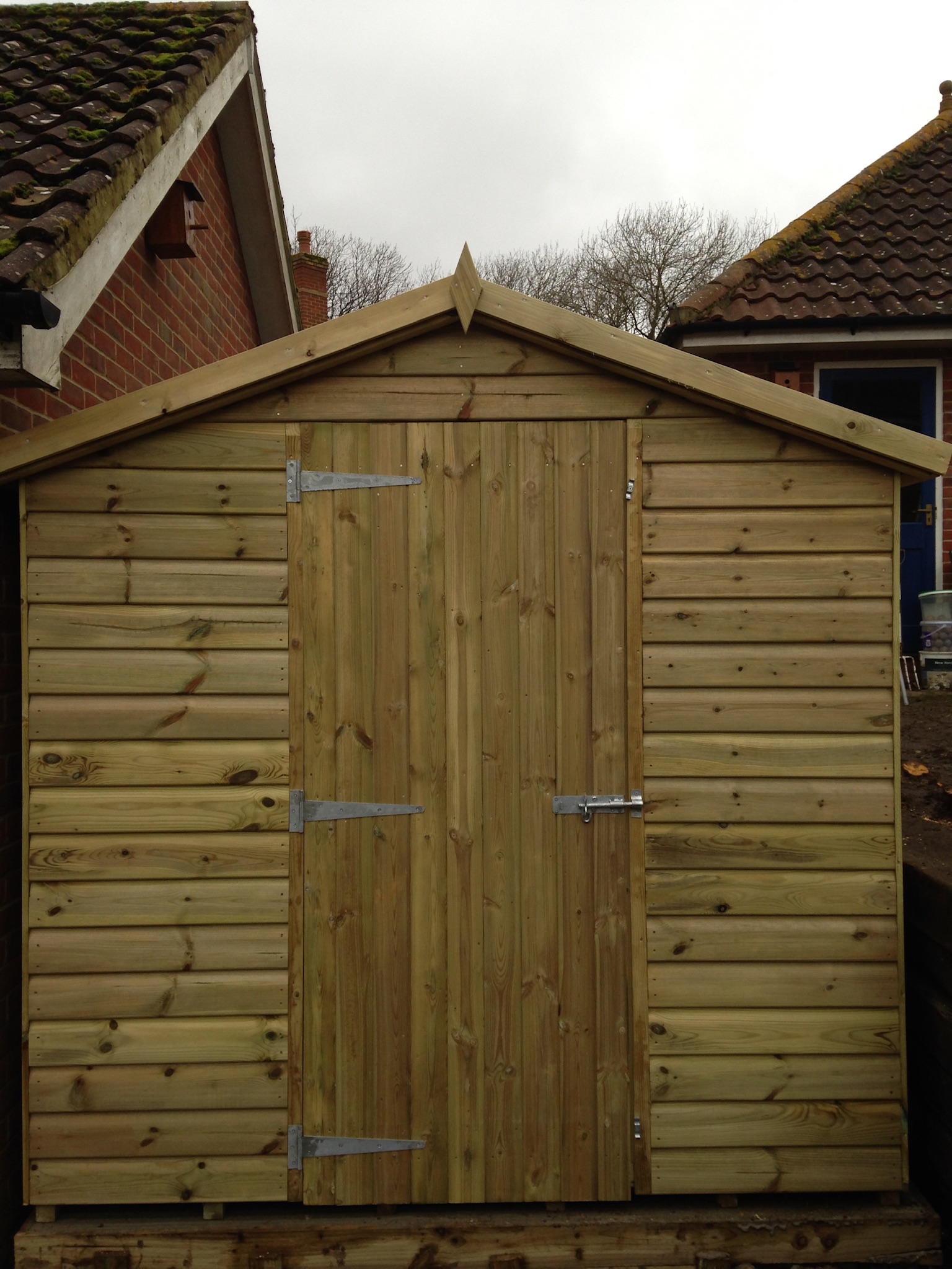 GARDEN CONSTRUCTION SERVICES Elm Fencing