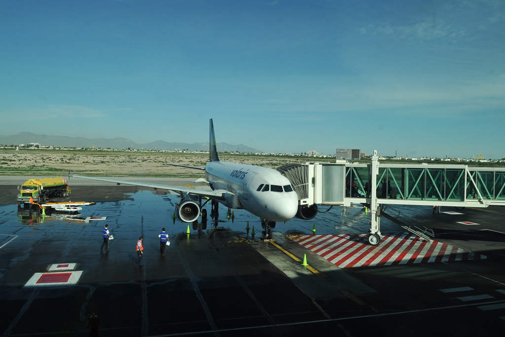 Inauguran vuelo de Guadalajara a Torreón, El Siglo de Torreón