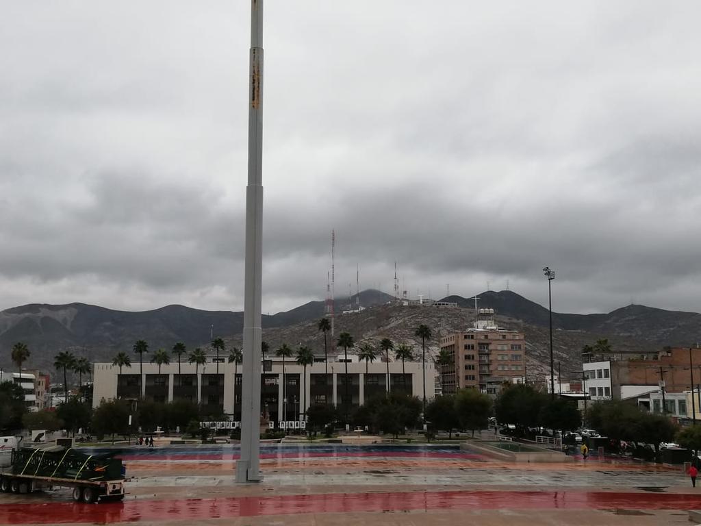 El clima aquí es desierto. Prevén mejoría del clima a partir del medio día en Torreón ...