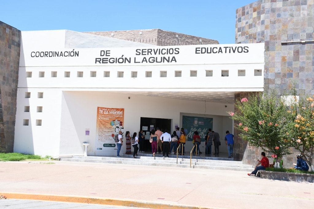 Abren solicitudes para el cambio de escuelas en Coahuila