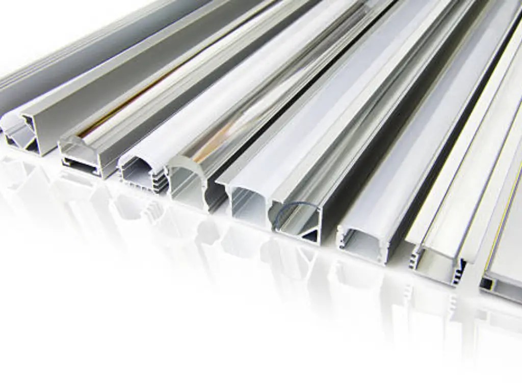 Seamless Look How to Hide LED Strip Lights? Elstar