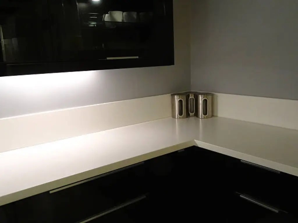 10 Kitchen LED Strip Lighting Ideas to Transform Yours Elstar