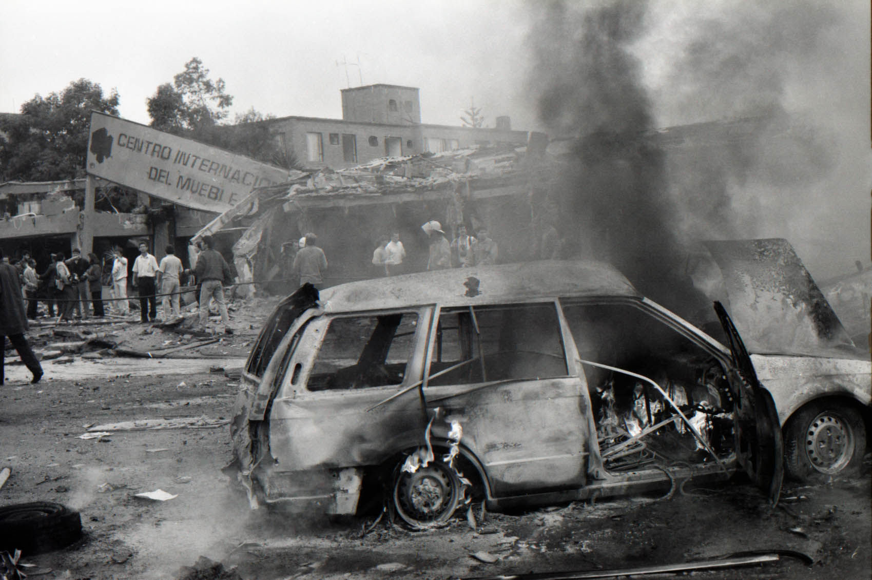 Se trata de un incidente en la unidad militar más importante del nororiente colombiano, donde se coordinan todas. Pablo Escobar Gaviria Imagenes De Los Atentados Y La Muerte Del Capo De Medellin Medellin Colombia Eltiempo Com