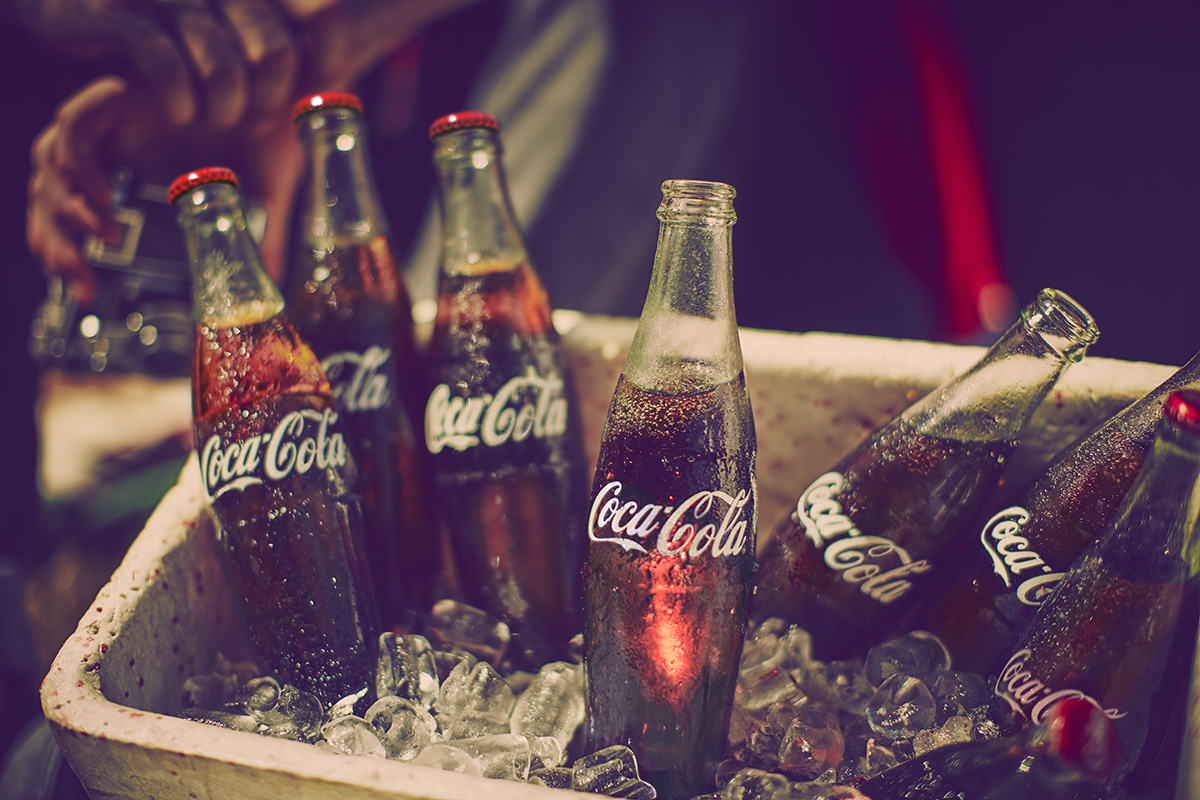 CocaCola Austrália usa nomes de consumidores nos rótulos EmbalagemMarca