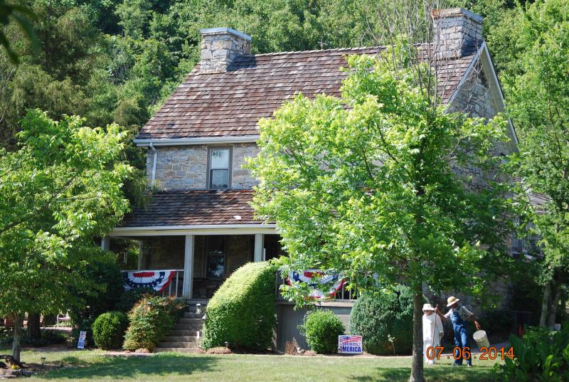Embree House Historic Farm Historic Tours