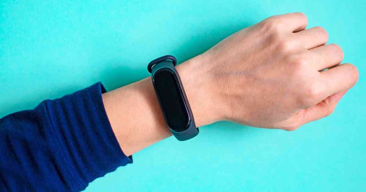 Are Fitbits Safe? EMF Risks