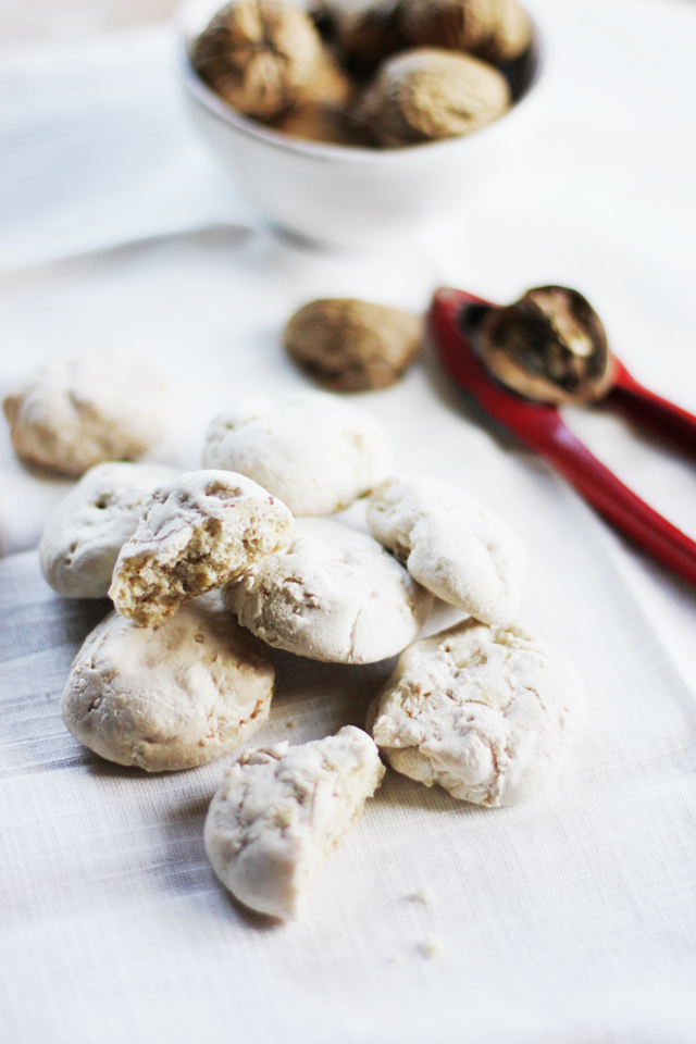 Italian Table Talk Holiday traditions & Cavallucci Emiko Davies