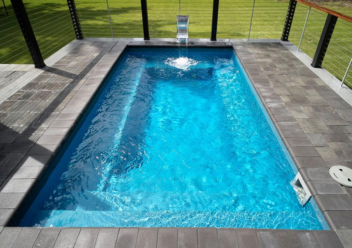 Radiance 16 Small 10' x 16' Fiberglass Plunge Pool