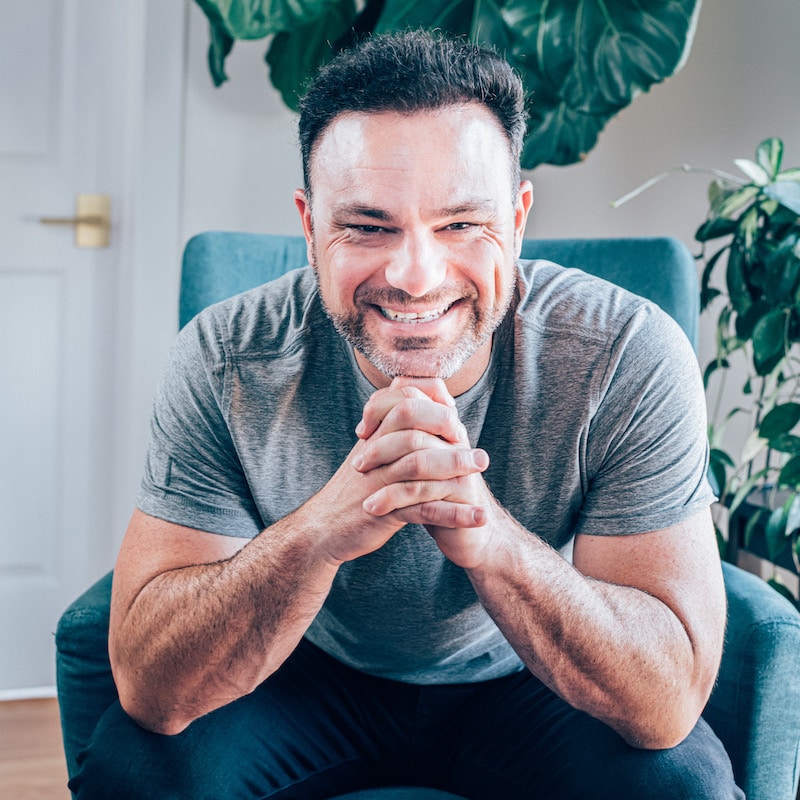 The Best Female Dating Coaches for Men (Top 8) emlovz