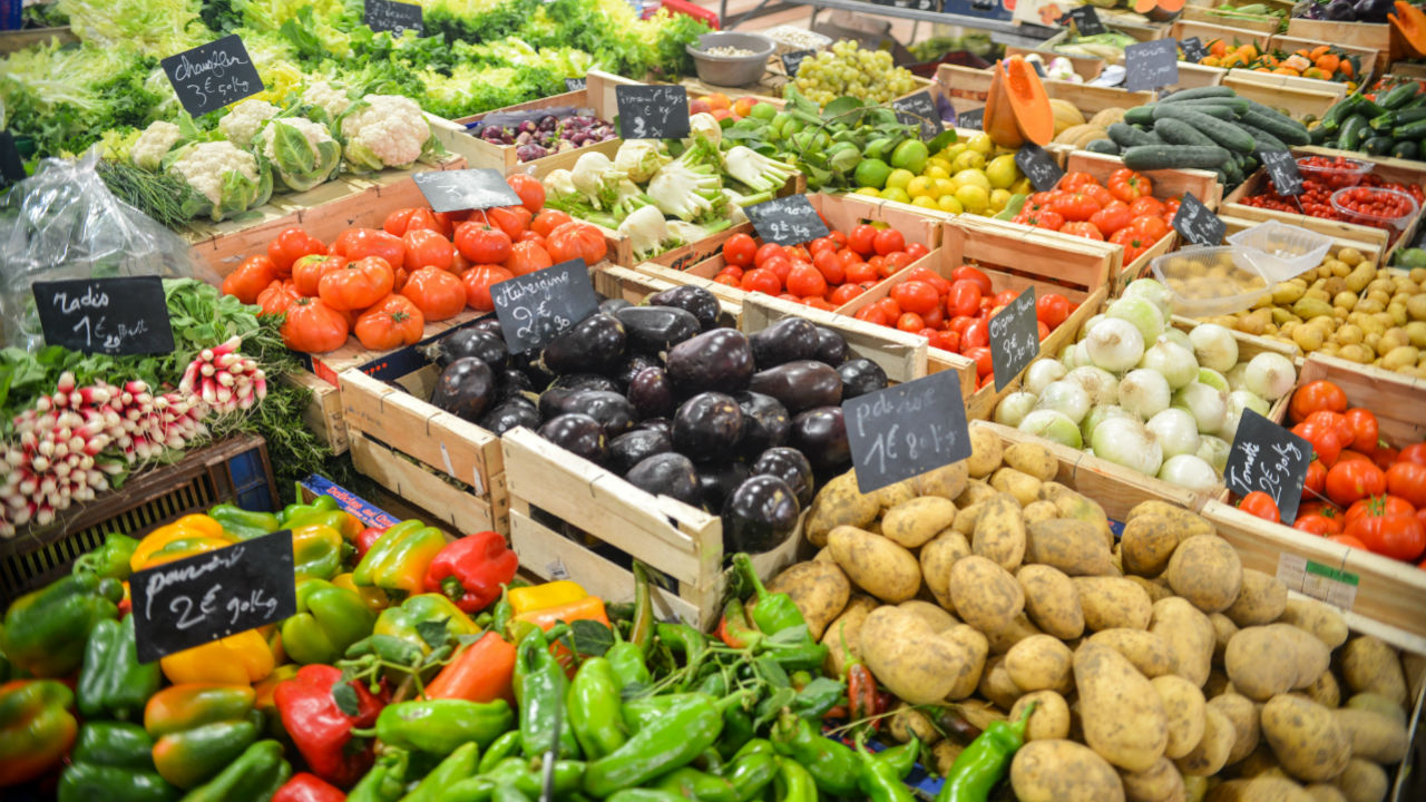 Shop Fresh 10 Produce Items That Have the Most Staying Power