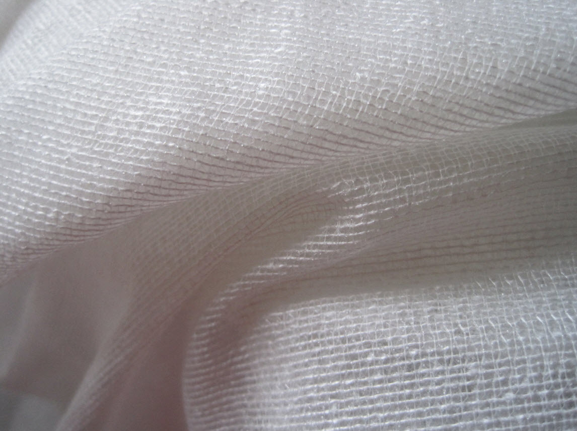 EB1249 NATURAL Fusible Woven Interfacing (iron on) Lightweight 75cm