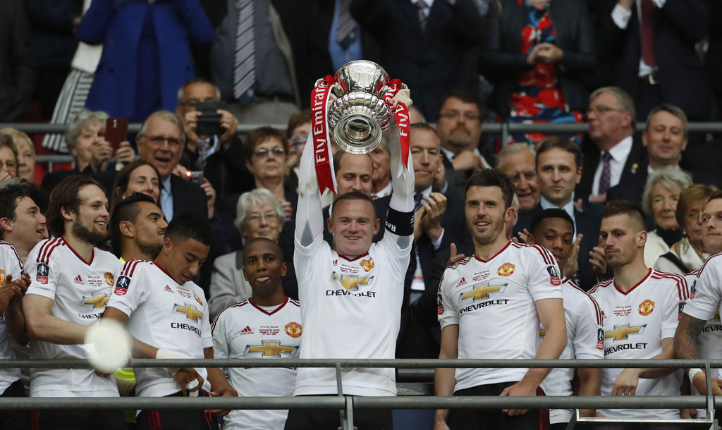 Man United wins FA Cup eNCA