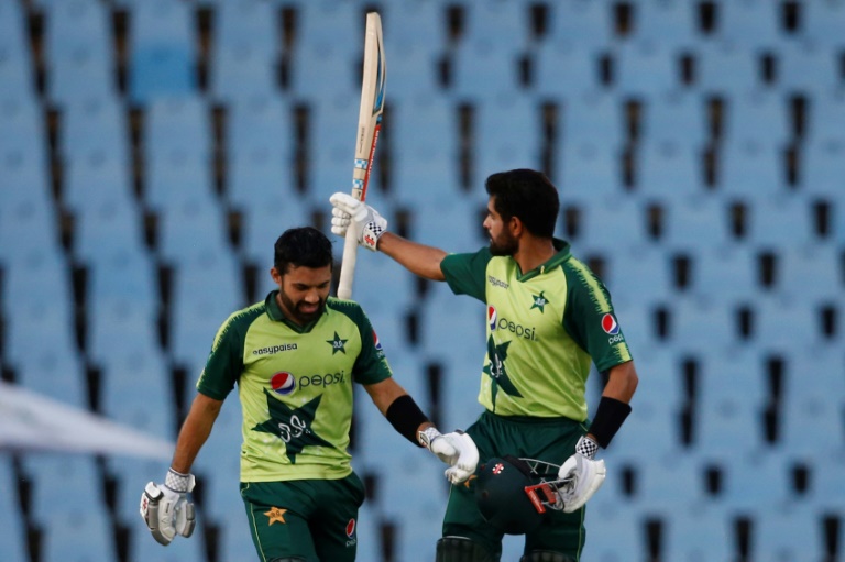 Master blaster Babar hits 122 as Pakistan defeat Proteas