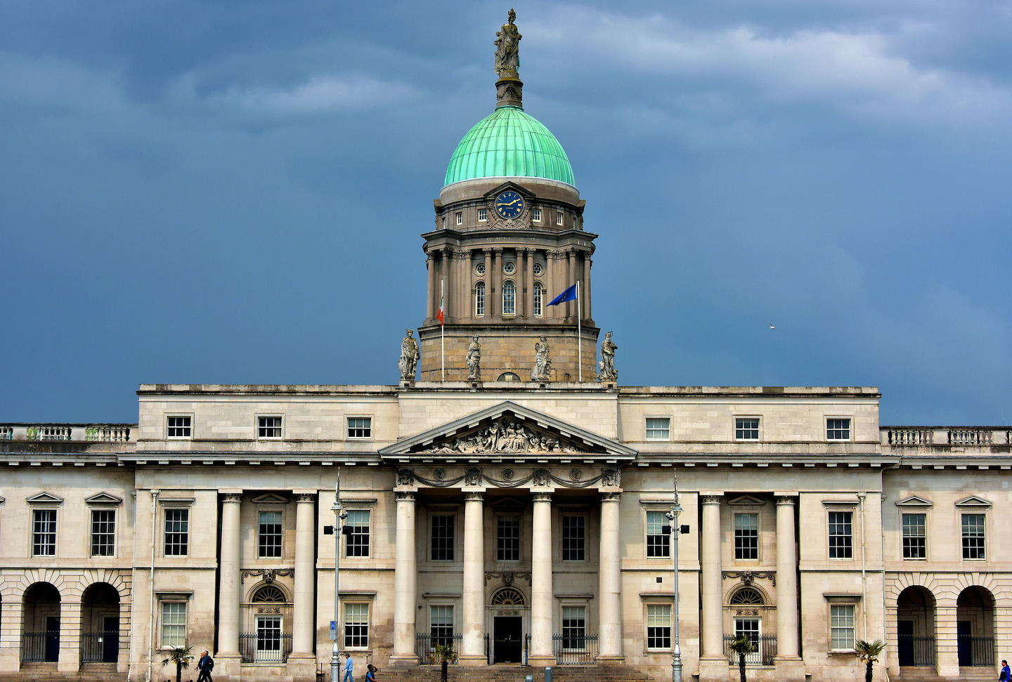 Dublin, Ireland Travel Guide Encircle Photos