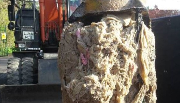 Thames Water customers report thousands of sewer blockages using new