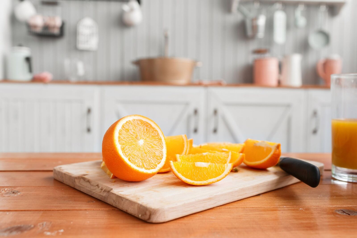 5 Alasan Wajib Penuhi Kebutuhan Vitamin C Per Hari Enervon
