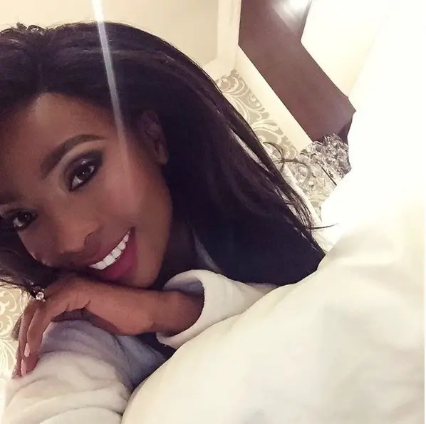 Pearl Modiadie’s Round Cut Diamond Ring