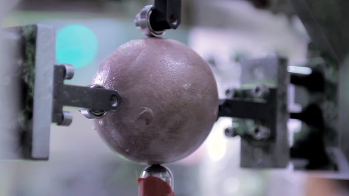 How Tennis Balls are Made? [DETAILED EXPLANATION]