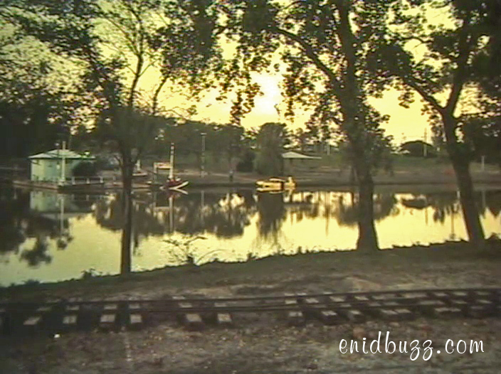 1973 Enid Flood Photos
