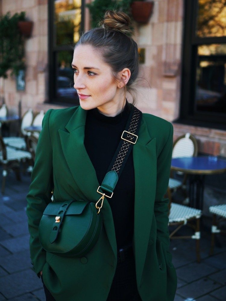 blazer vert stylé