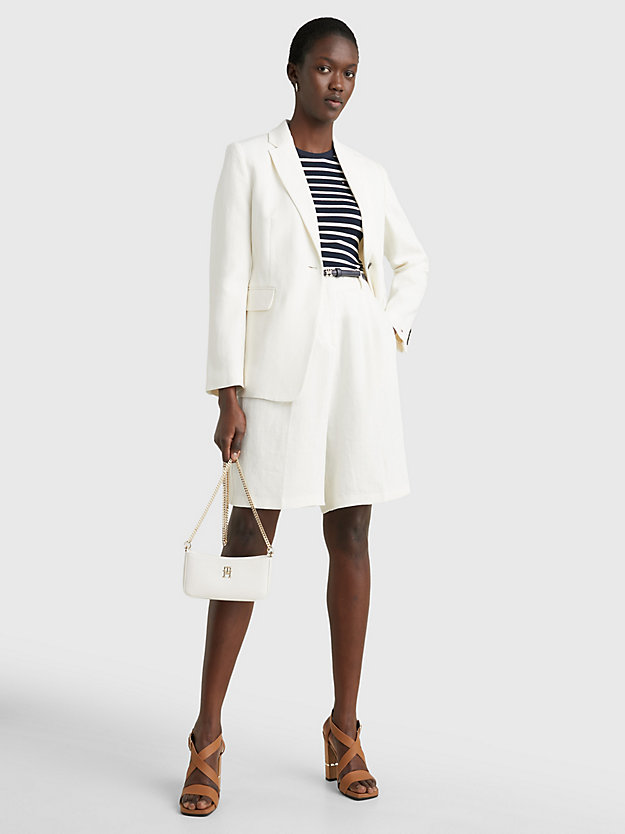 idée de tenue chic femme plus de 50 ans