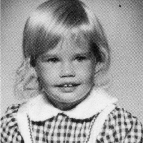 Denise Richards Wiki: Young, Photos, Ethnicity & Gay or Straight