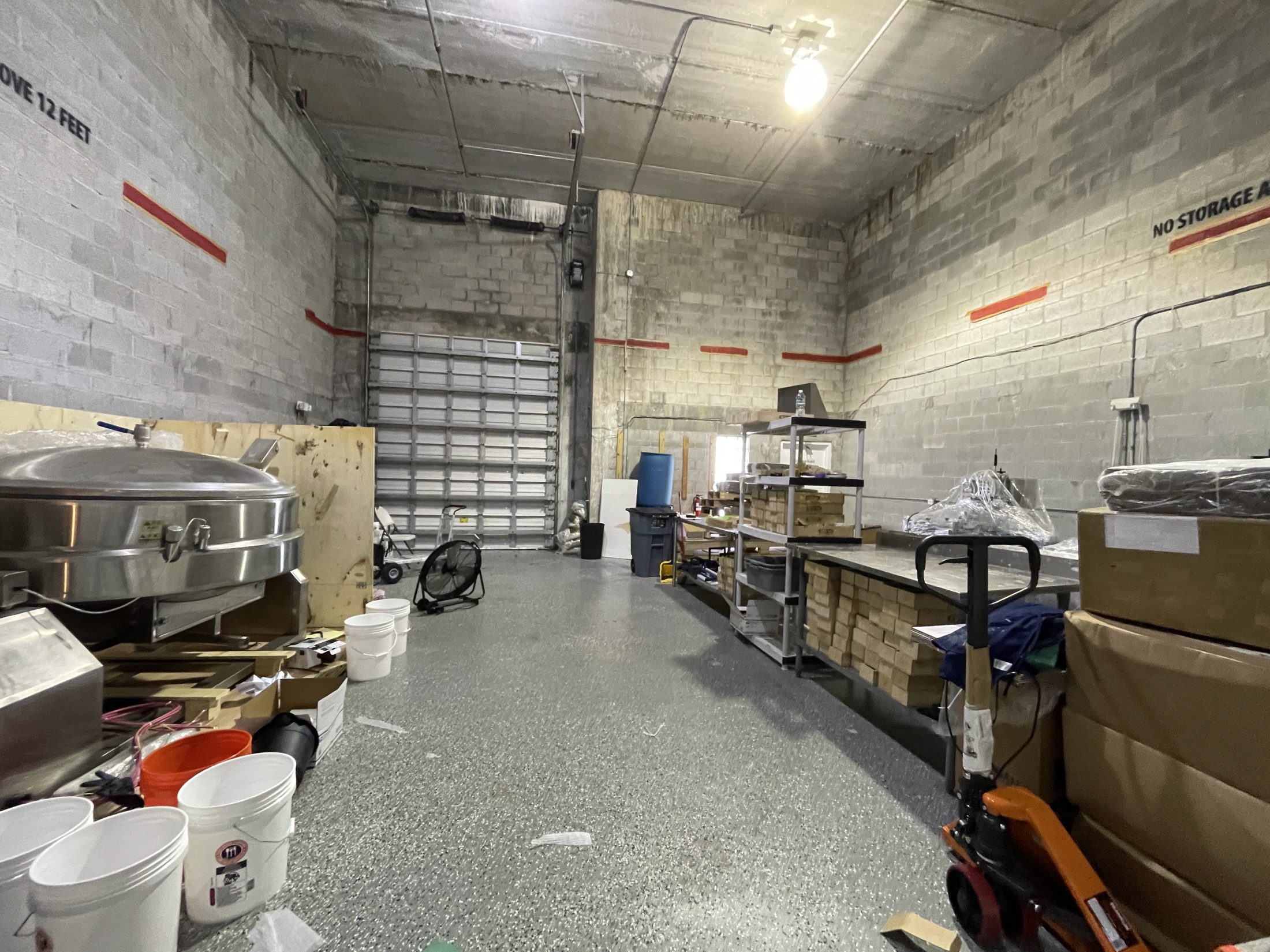 Warehouse Space in a Gated Industrial Complex on Prime Location