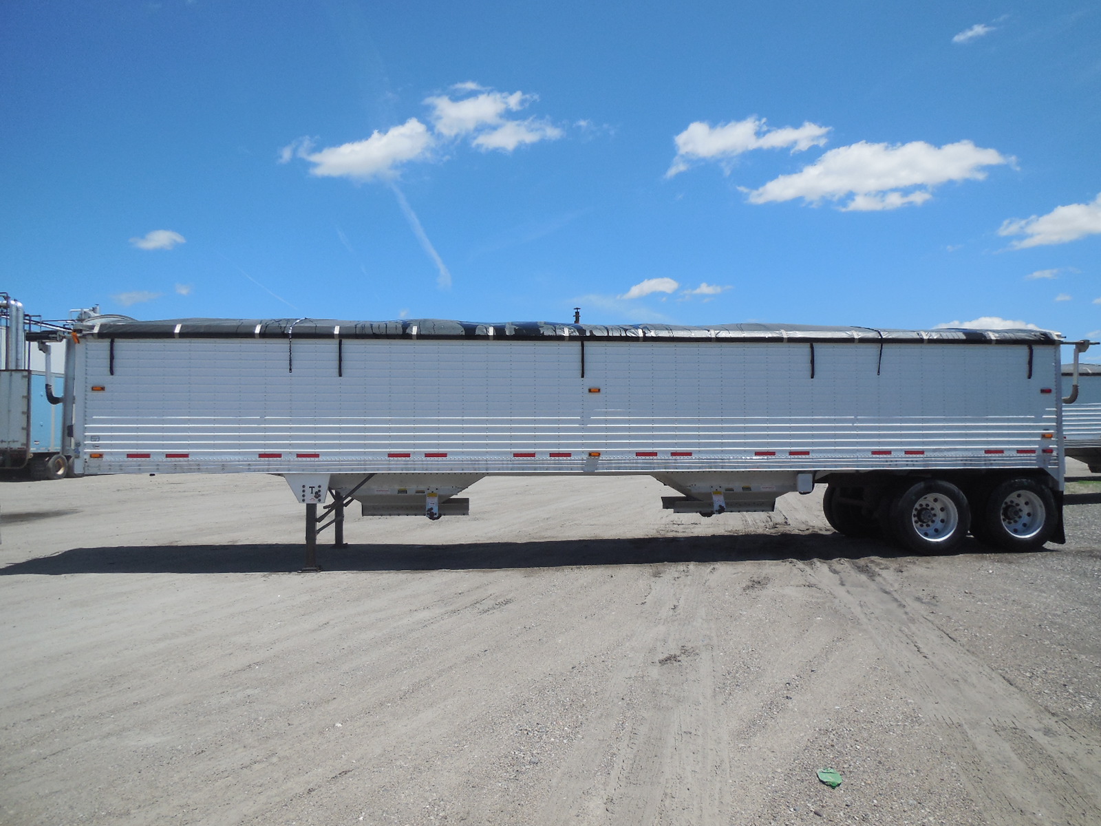 grain trailer for rent south dakota Eastern Nebraska Trailer Leasing