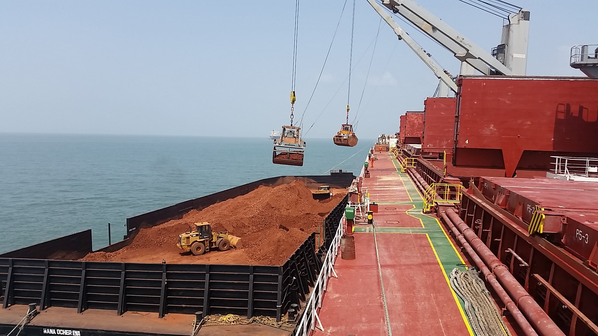 Reprise des exportations de bauxite indonésienne vers la Chine une