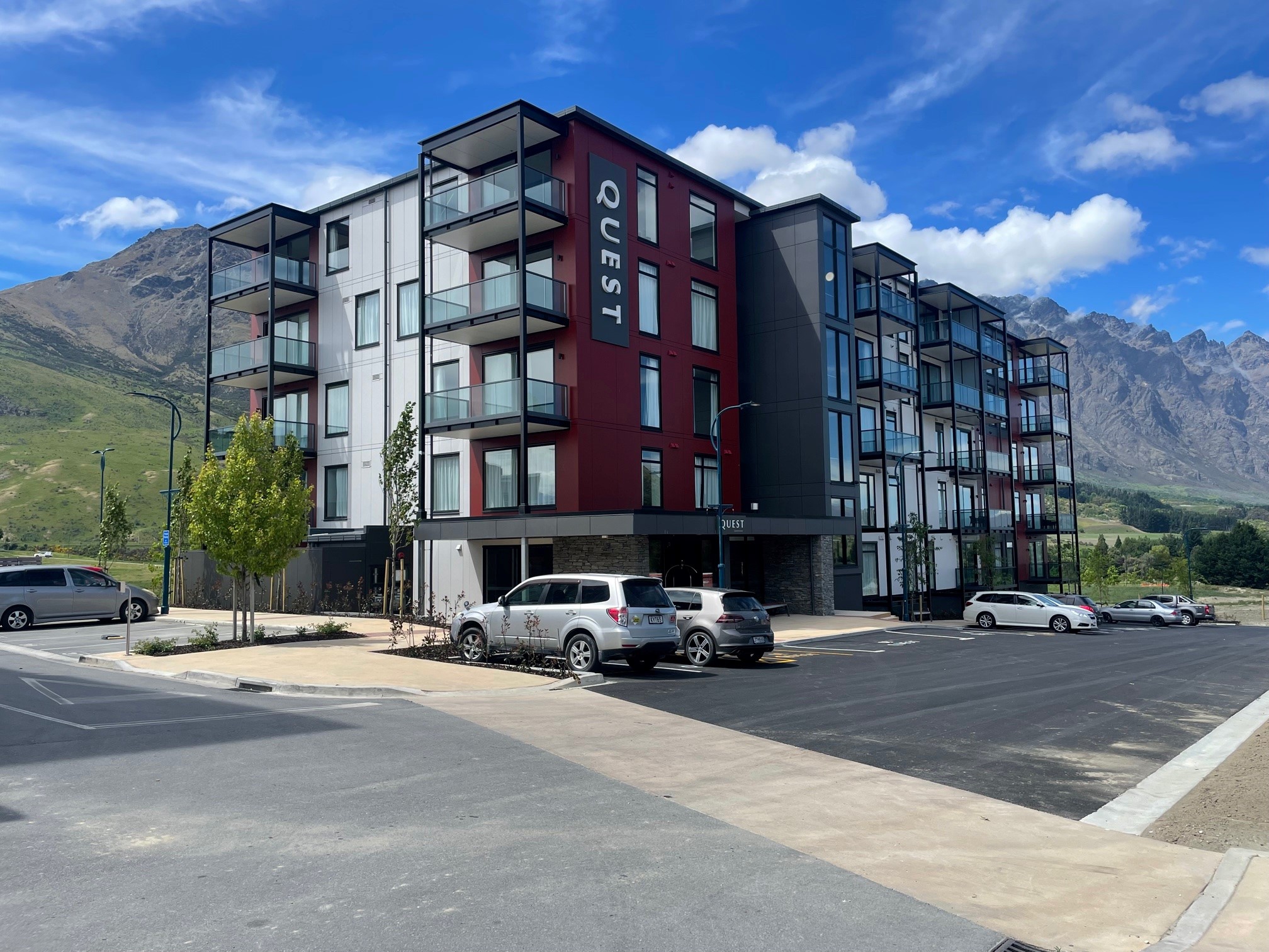 Nevis Apartments Envision Eighty20