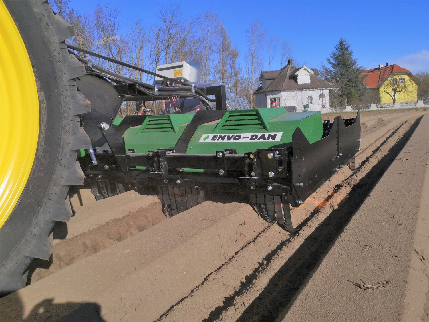 Weed burners for agriculture ENVODAN ApS