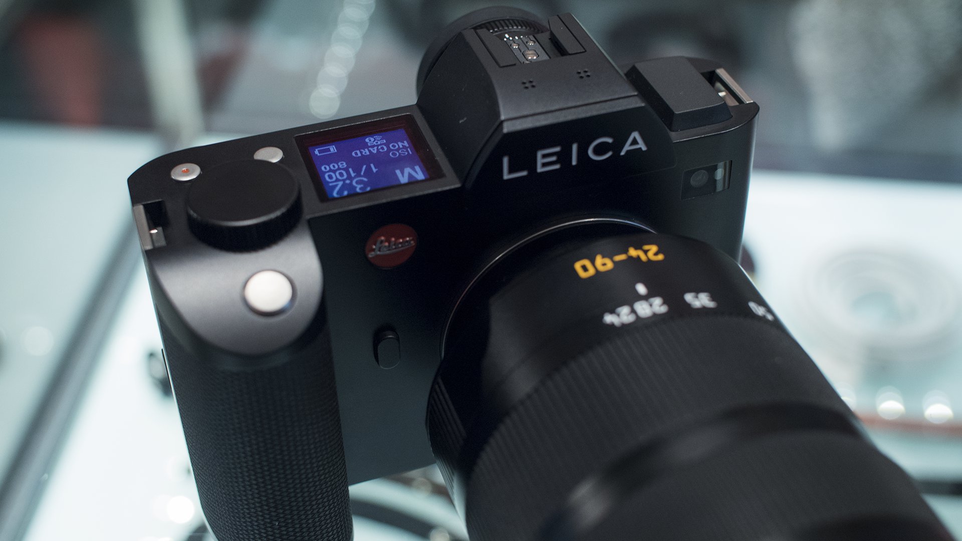 Leica SL Handson First Impressions Review From A Video, 47 OFF