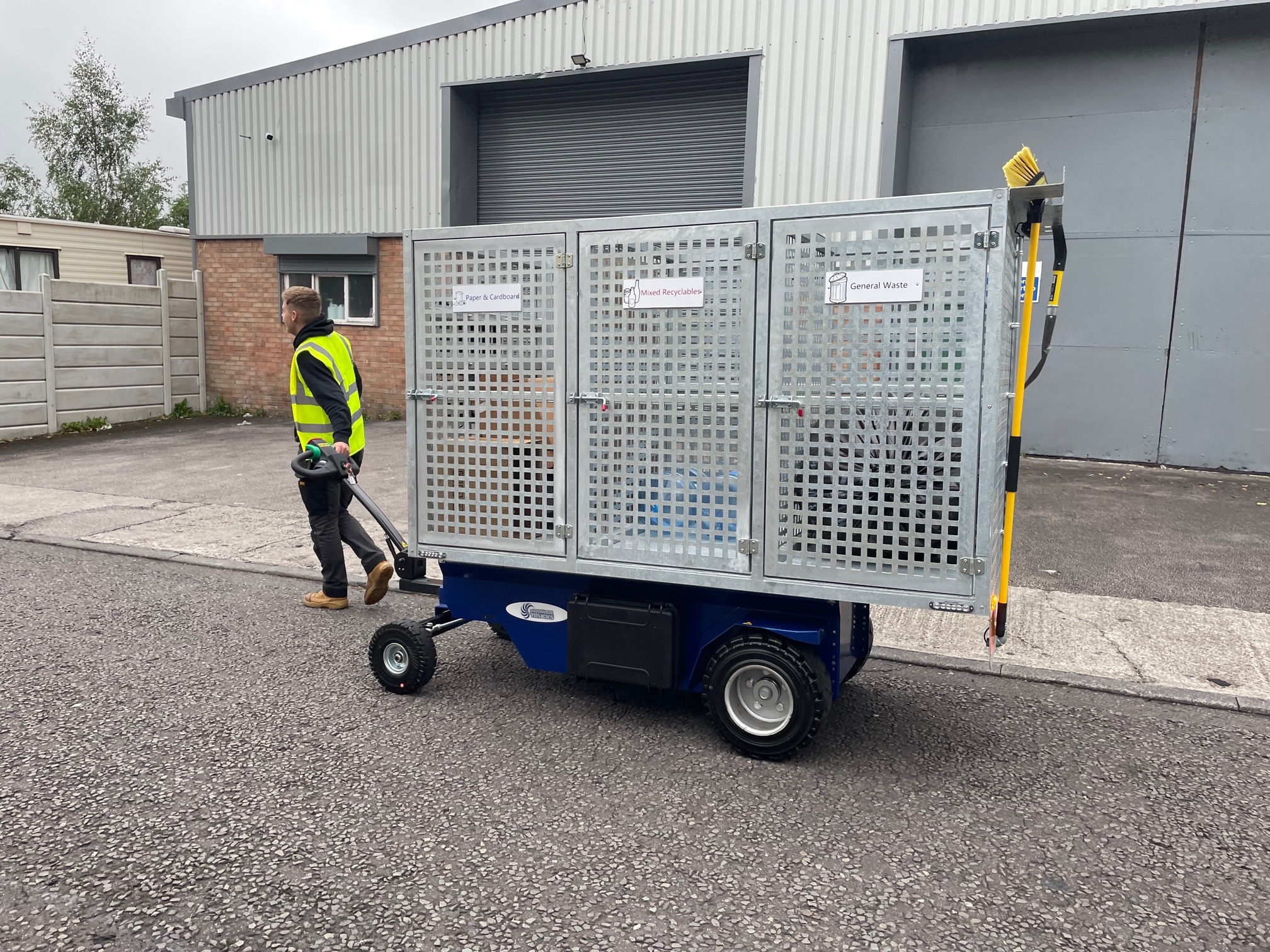 EP 2500 Four Wheeled Electric Platform Truck