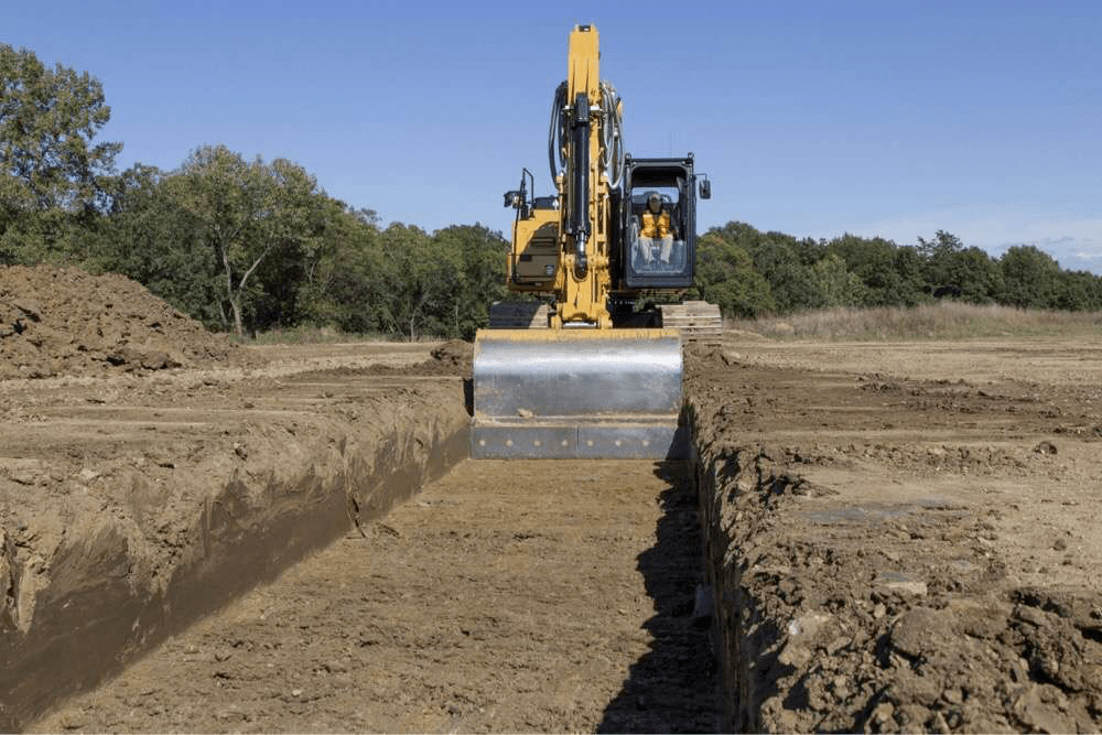 Caterpillar brings semiauto Grade with Assist control to 323F L