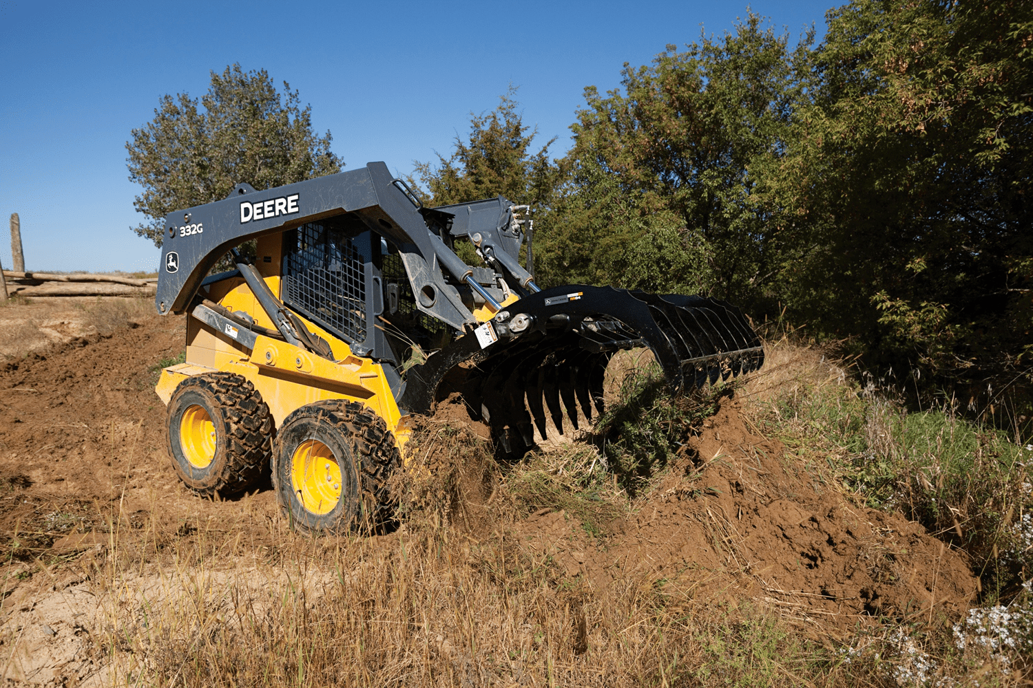 John Deere launches Root Rakes for skids steers, CTLs, compact wheel