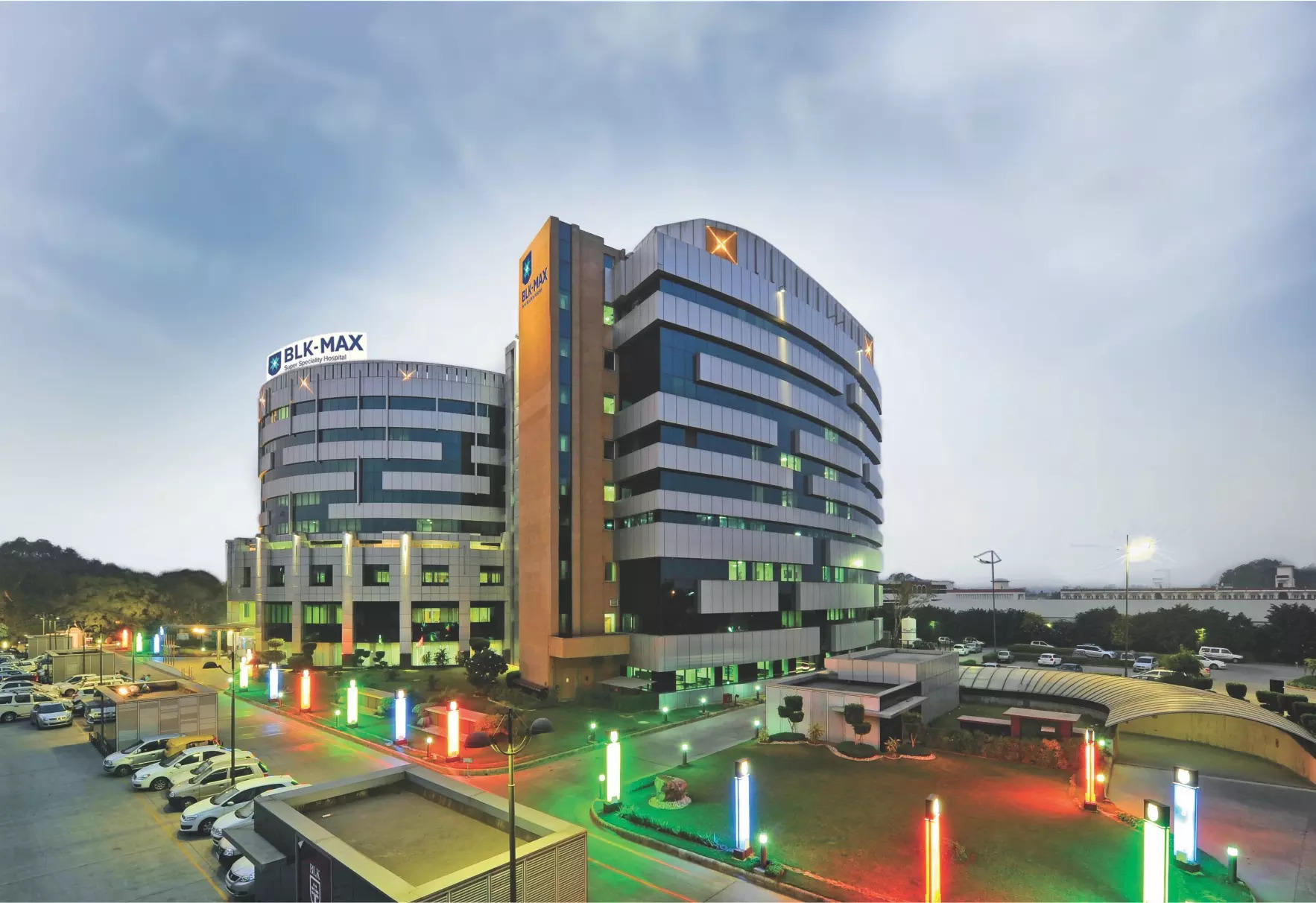 Volumes Rise at Max Healthcare Institute Ltd Counter Equitypandit