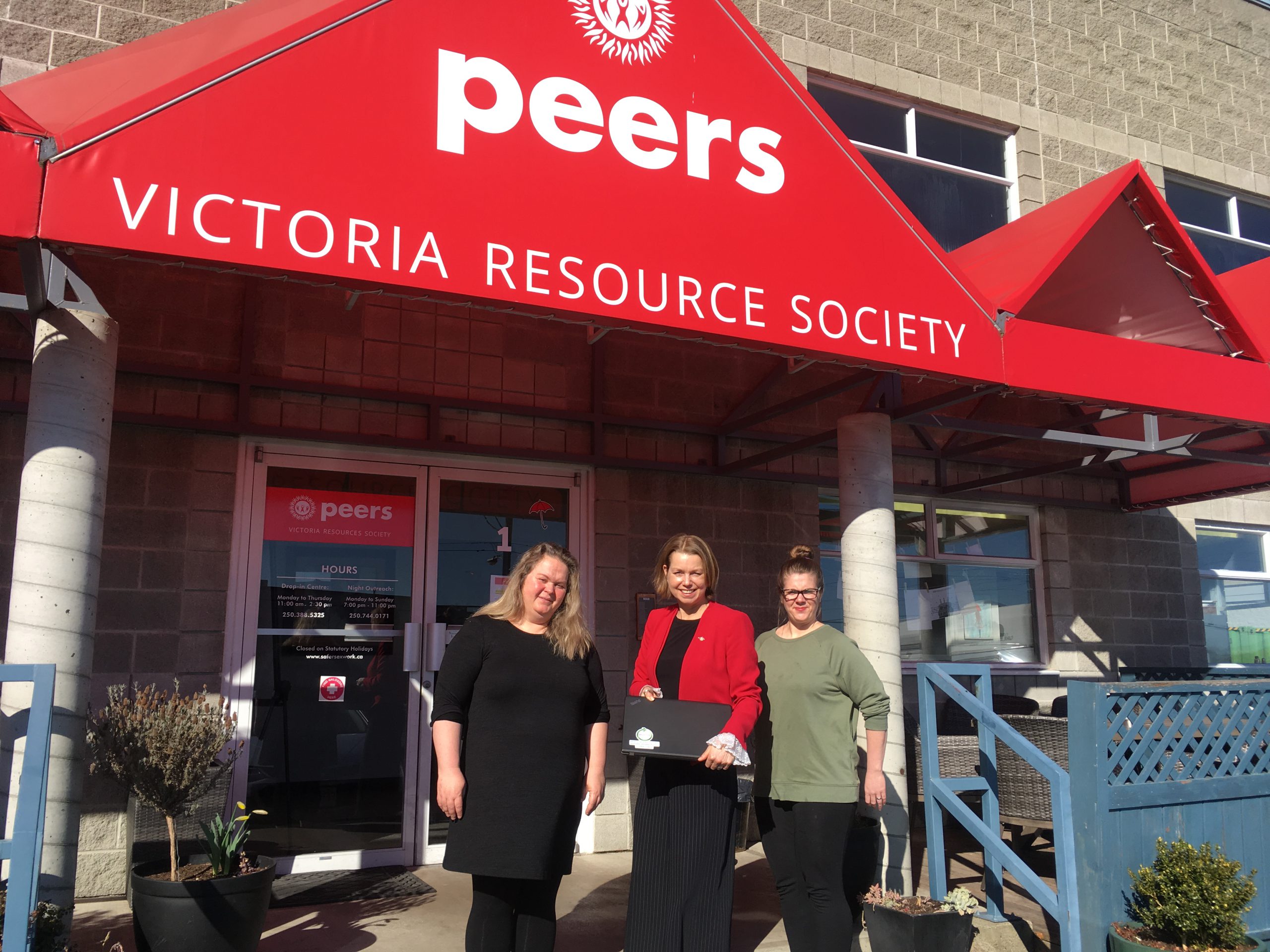 Peers Victoria Resource Centre Receives 3 Laptops and 1 ComputerERA