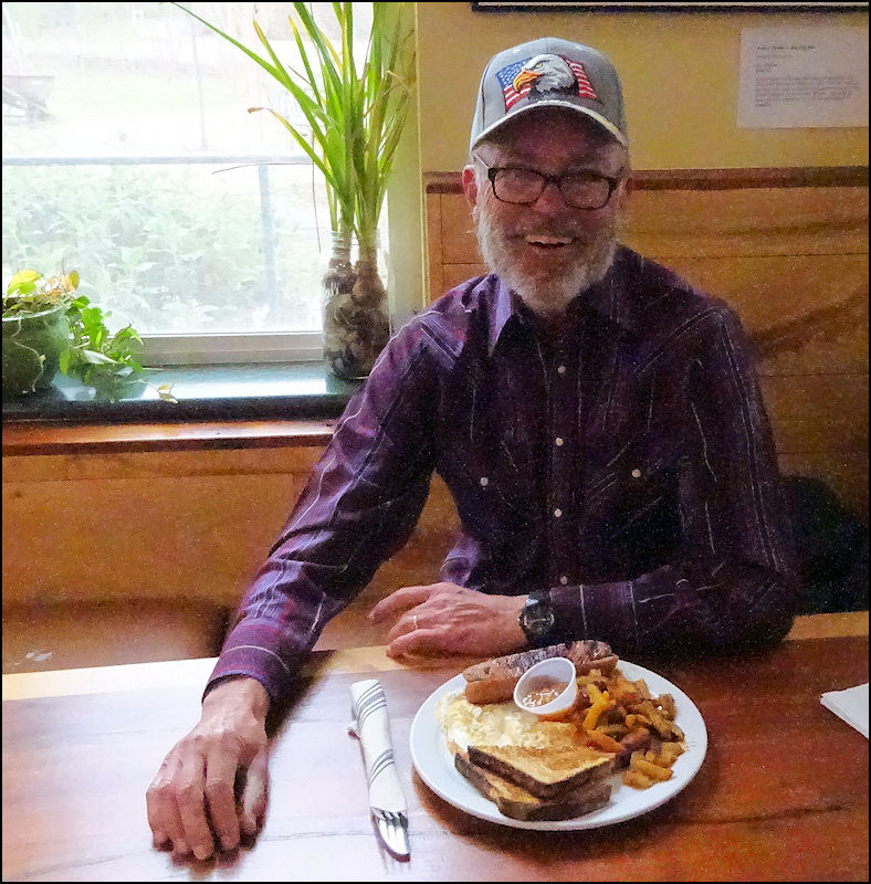 Review of Flower Farm Cafe Loomis, CA