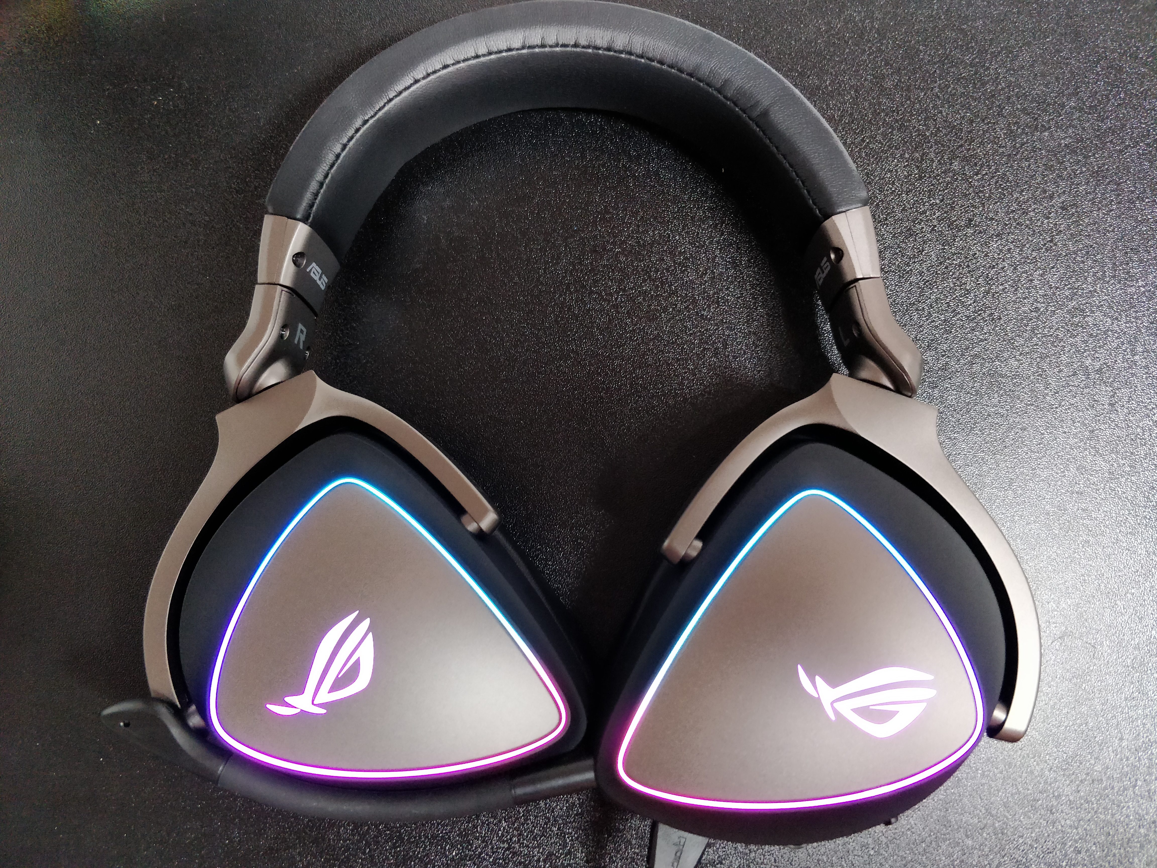 Test ASUS ROG Delta Gaming headset eReviews.dk