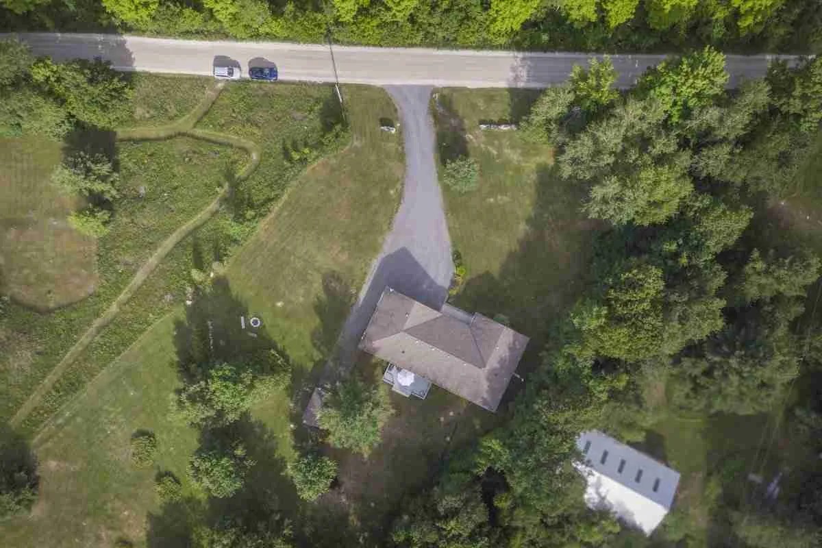 Photo Gallery for 279 Purdy Road