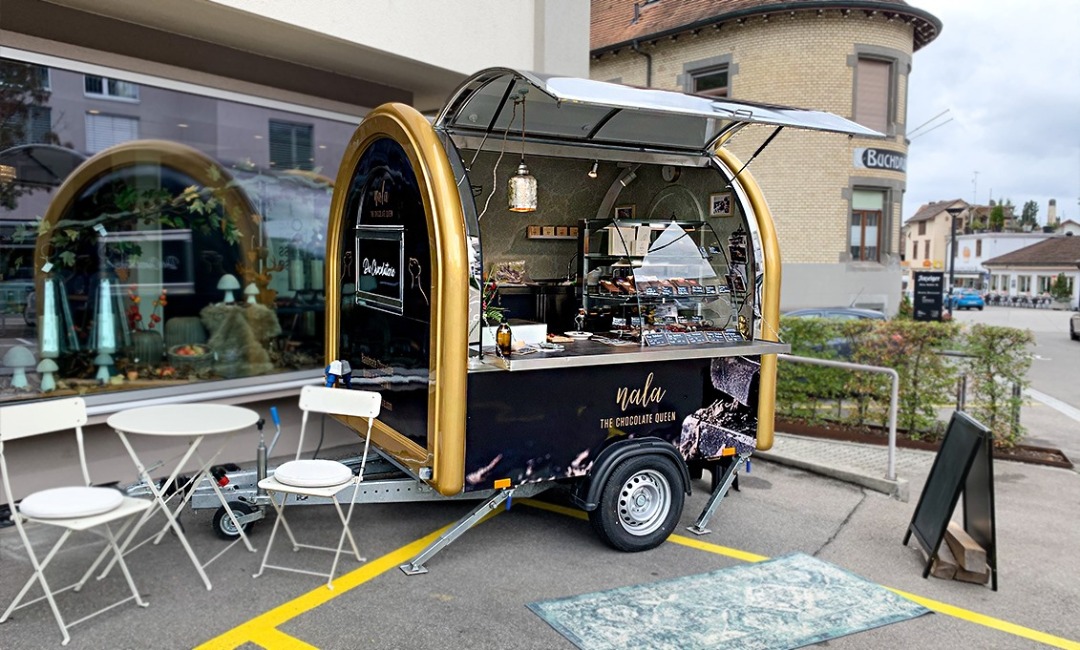 Mobile Catering Trailer Burger Van Food Truck Bar Coffee Crepe Trailer