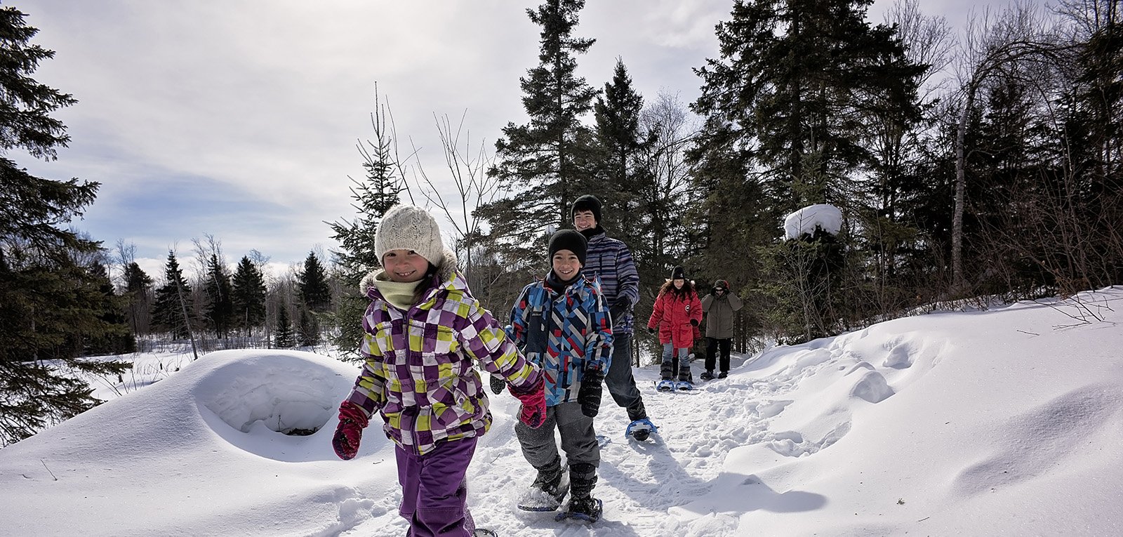 Snowshoeing Ottawa Outdoor activities Escapade Huskimo